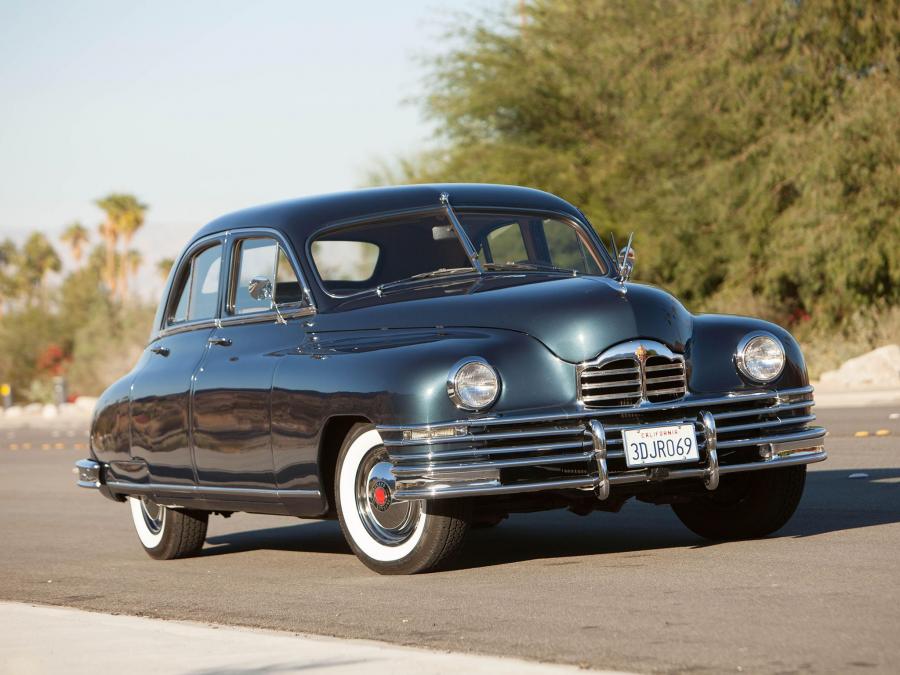  Packard Deluxe Eight Touring Sedan 1948 года  (фото 1 из 6)
